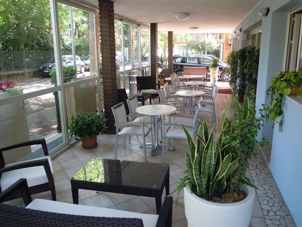 Hotel Solidea Rimini Eksteriør bilde